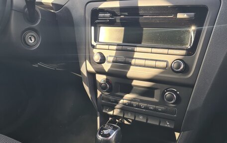 Skoda Rapid I, 2014 год, 985 000 рублей, 8 фотография