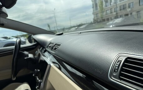 Volkswagen Passat CC I рестайлинг, 2013 год, 1 099 000 рублей, 27 фотография