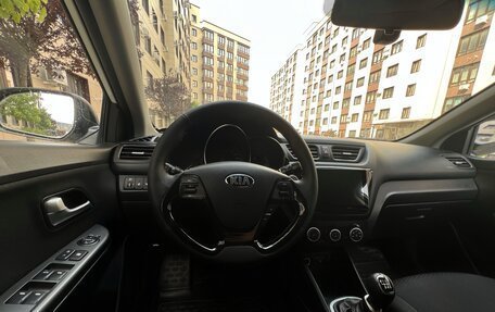 KIA Rio III рестайлинг, 2015 год, 890 000 рублей, 12 фотография