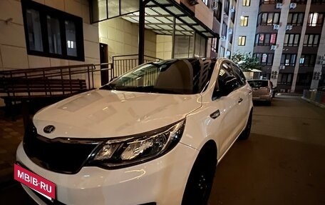 KIA Rio III рестайлинг, 2015 год, 890 000 рублей, 9 фотография