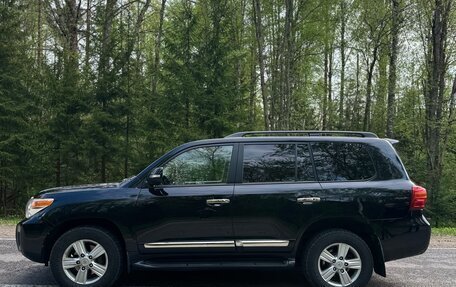 Toyota Land Cruiser 200, 2013 год, 3 650 000 рублей, 3 фотография