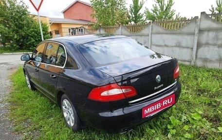 Skoda Superb III рестайлинг, 2012 год, 1 200 000 рублей, 2 фотография