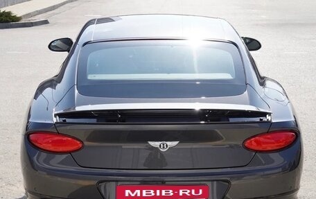 Bentley Continental GT III, 2020 год, 19 000 000 рублей, 4 фотография