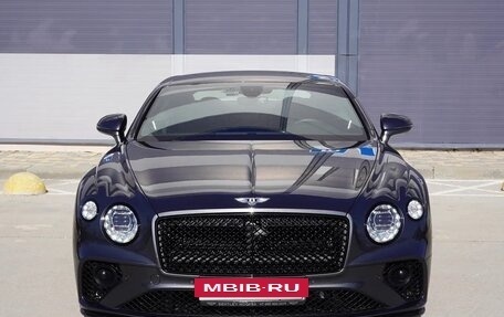 Bentley Continental GT III, 2020 год, 19 000 000 рублей, 2 фотография