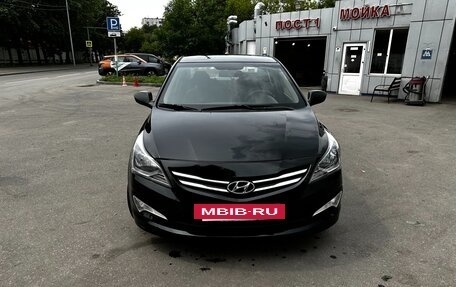 Hyundai Solaris II рестайлинг, 2016 год, 1 000 000 рублей, 6 фотография