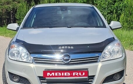 Opel Astra H, 2010 год, 525 000 рублей, 2 фотография
