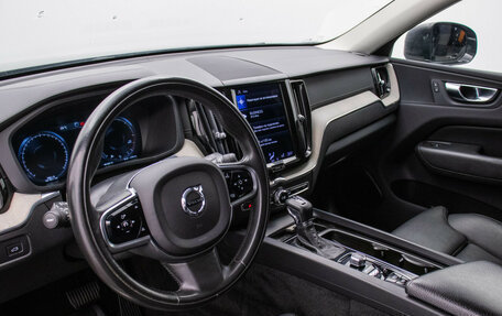 Volvo XC60 II, 2021 год, 2 850 000 рублей, 10 фотография