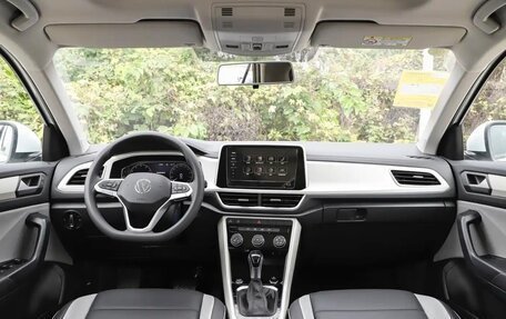Volkswagen T-Roc I, 2026 год, 2 515 000 рублей, 8 фотография