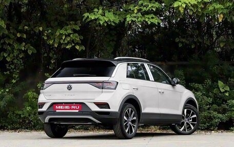 Volkswagen T-Roc I, 2026 год, 2 515 000 рублей, 4 фотография
