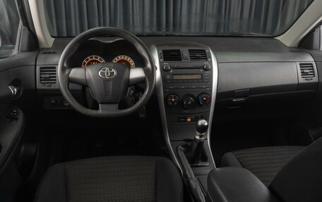 Toyota Corolla, 2011 год, 1 049 000 рублей, 6 фотография