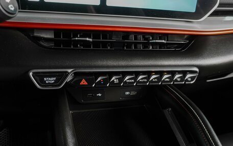 Geely Coolray I, 2024 год, 2 099 000 рублей, 13 фотография