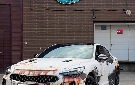 KIA Stinger I, 2023 год, 3 900 000 рублей, 1 фотография