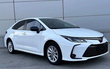 Toyota Corolla, 2022 год, 1 740 000 рублей, 3 фотография