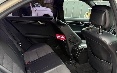 Mercedes-Benz C-Класс, 2011 год, 1 200 000 рублей, 8 фотография