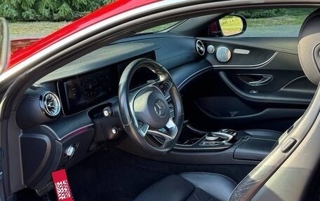 Mercedes-Benz E-Класс, 2017 год, 3 350 000 рублей, 8 фотография