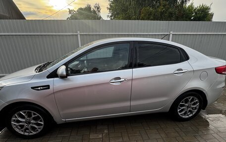 KIA Rio III рестайлинг, 2015 год, 1 050 000 рублей, 8 фотография