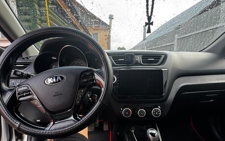 KIA Rio III рестайлинг, 2015 год, 1 050 000 рублей, 12 фотография