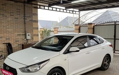 Hyundai Solaris II рестайлинг, 2019 год, 1 100 000 рублей, 8 фотография