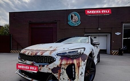 KIA Stinger I, 2023 год, 3 900 000 рублей, 2 фотография