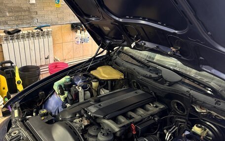 BMW 5 серия, 2000 год, 740 000 рублей, 13 фотография