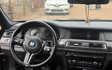 BMW 7 серия, 2010 год, 600 000 рублей, 11 фотография