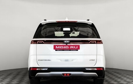 KIA Carnival, 2021 год, 3 999 000 рублей, 8 фотография