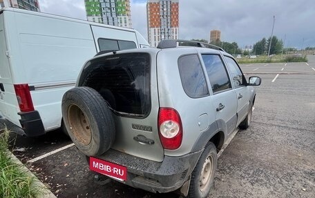 Chevrolet Niva I рестайлинг, 2014 год, 330 000 рублей, 3 фотография