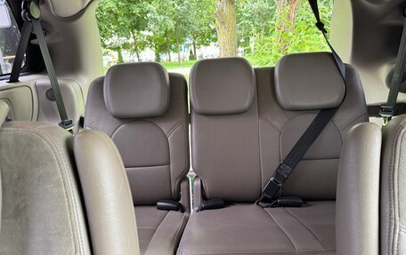 Chrysler Voyager IV, 2006 год, 900 000 рублей, 4 фотография