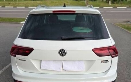 Volkswagen Tiguan II, 2017 год, 1 700 000 рублей, 9 фотография