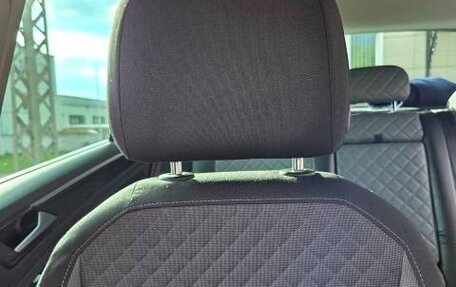 Volkswagen Tiguan II, 2017 год, 1 700 000 рублей, 16 фотография