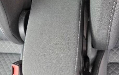 Volkswagen Tiguan II, 2017 год, 1 700 000 рублей, 18 фотография