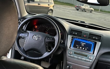 Toyota Camry, 2008 год, 1 100 000 рублей, 24 фотография