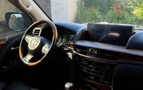 Lexus LX III, 2016 год, 7 000 000 рублей, 9 фотография