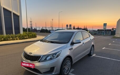 KIA Rio III рестайлинг, 2012 год, 500 000 рублей, 2 фотография