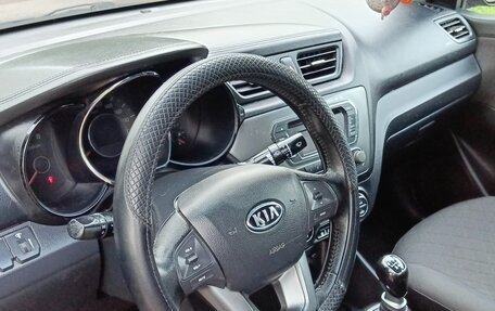 KIA Rio III рестайлинг, 2012 год, 800 000 рублей, 12 фотография
