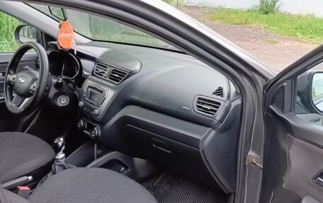 KIA Rio III рестайлинг, 2012 год, 800 000 рублей, 14 фотография