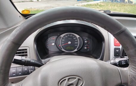 Hyundai Tucson III, 2005 год, 680 000 рублей, 9 фотография