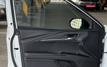 Toyota Camry, 2024 год, 3 450 000 рублей, 9 фотография