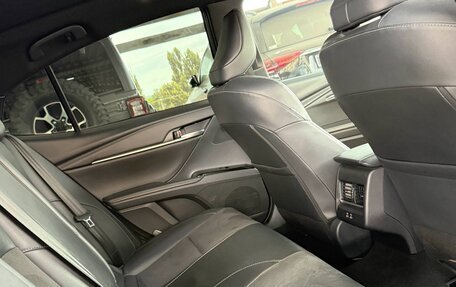 Toyota Camry, 2024 год, 3 450 000 рублей, 17 фотография