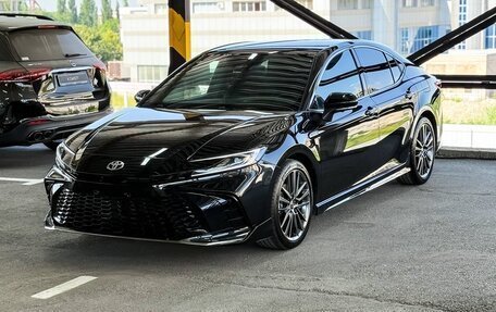 Toyota Camry, 2025 год, 3 700 000 рублей, 2 фотография