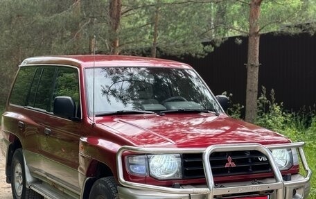 Mitsubishi Pajero III рестайлинг, 1998 год, 360 000 рублей, 1 фотография
