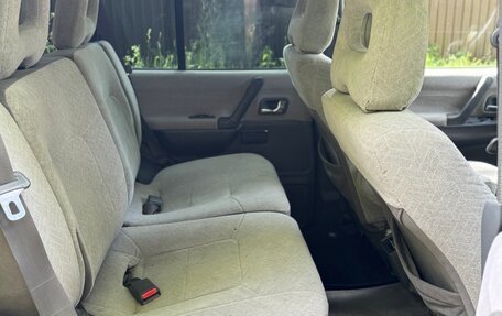 Mitsubishi Pajero III рестайлинг, 1998 год, 360 000 рублей, 11 фотография