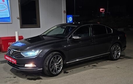 Volkswagen Passat B8 рестайлинг, 2019 год, 2 600 000 рублей, 5 фотография