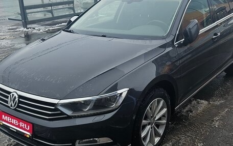 Volkswagen Passat B8 рестайлинг, 2019 год, 2 600 000 рублей, 6 фотография