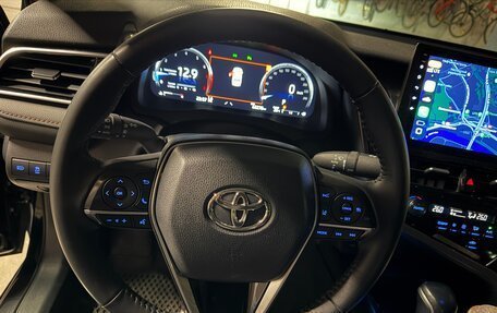 Toyota Camry, 2023 год, 3 300 000 рублей, 4 фотография