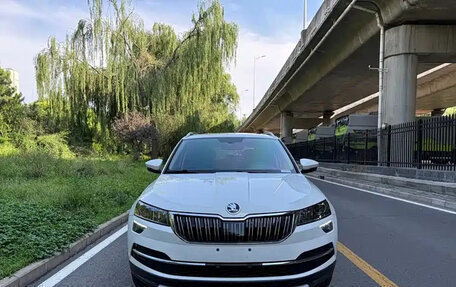 Skoda Karoq I, 2018 год, 1 555 000 рублей, 5 фотография
