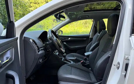 Skoda Karoq I, 2018 год, 1 555 000 рублей, 6 фотография