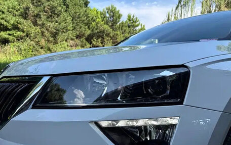 Skoda Karoq I, 2018 год, 1 555 000 рублей, 10 фотография