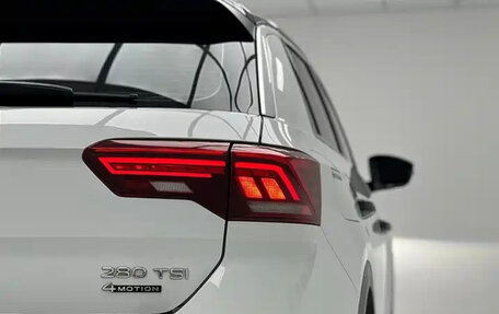 Volkswagen T-Roc I, 2021 год, 1 375 000 рублей, 24 фотография