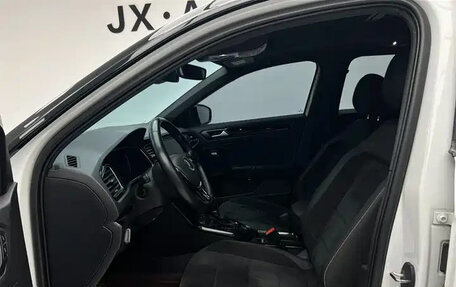 Volkswagen T-Roc I, 2021 год, 1 375 000 рублей, 26 фотография